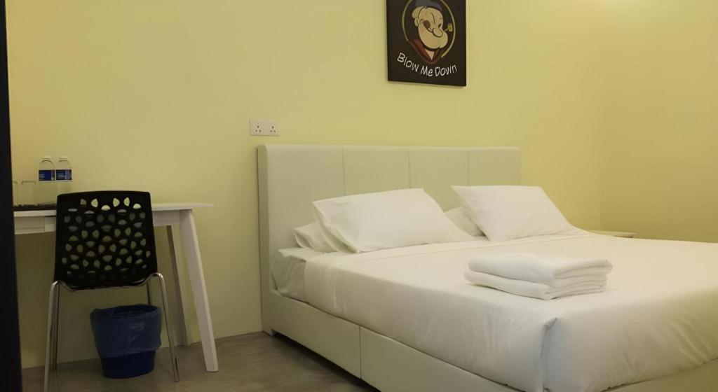 Hotel Pangkor Mutiara Kampong Pasir Bogak Extérieur photo
